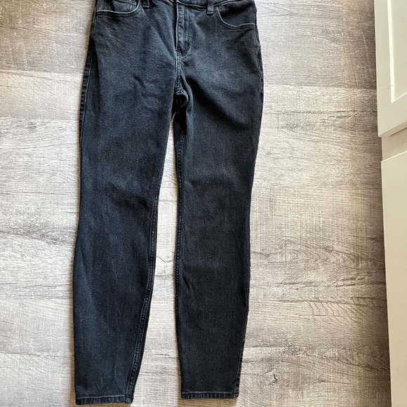 Abercrombie & Fitch The skinny High Rise black size 4 short 27 | 4R Jeans - Picture 8 of 16